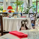 Lägenhetshotell Hotel Les Vallees Labellemontagne