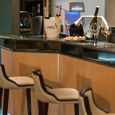 Hotel Les Vallees Labellemontagne 4* Ла-Бресс