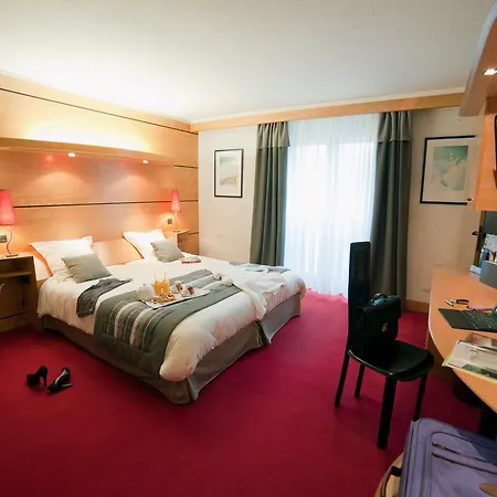 Aparthotel Hotel Les Vallees Labellemontagne 4*