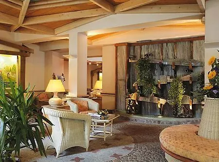 Hotel&résidence Les Vallées Labellemontagne 4* La Bresse
