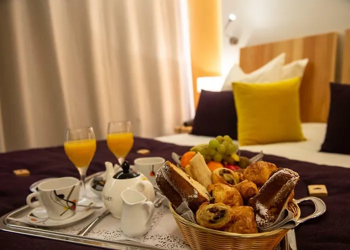 Hotel Les Vallees Labellemontagne 4* Ла-Бресс